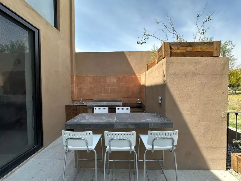 Casa En El Lago — 15 photos