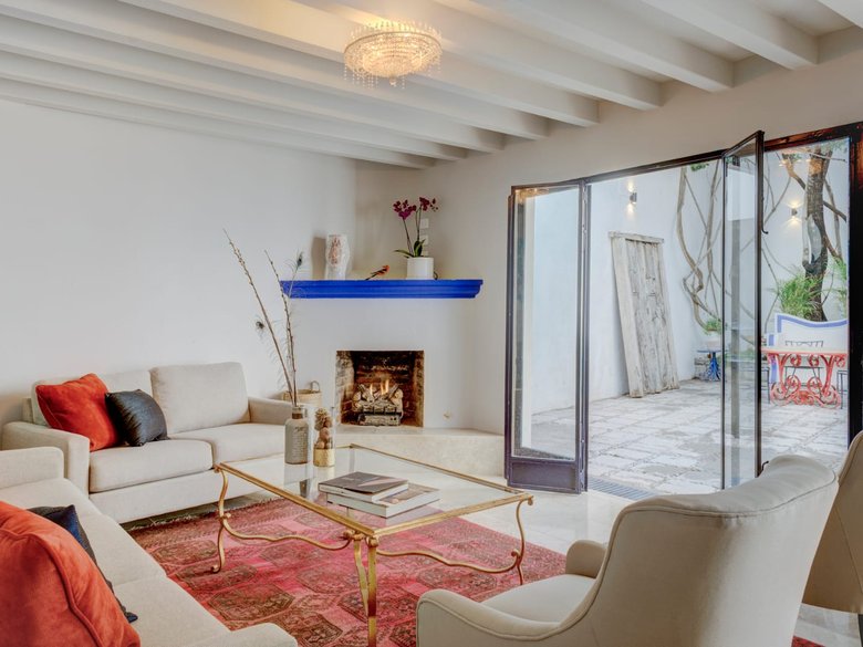 Casa Alicia AVAILABLE ONLY FOR A LONG TERM — 2 photos