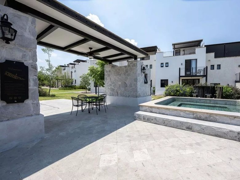 Casa Alegria — 2 photos