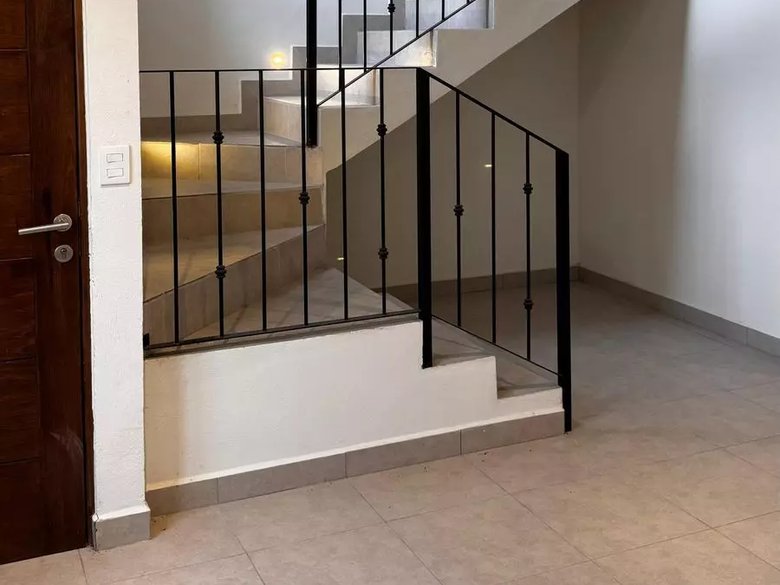 CASA LINDA — 7 photos