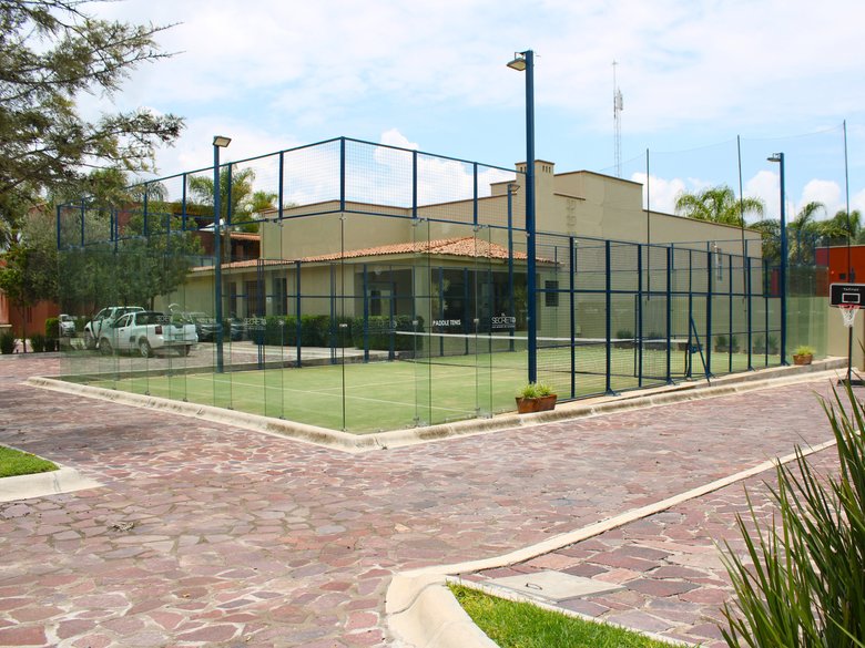 Bridge-Style Home El Secreto — 12 photos