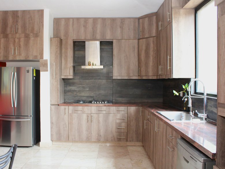 Bridge-Style Home El Secreto — 18 photos