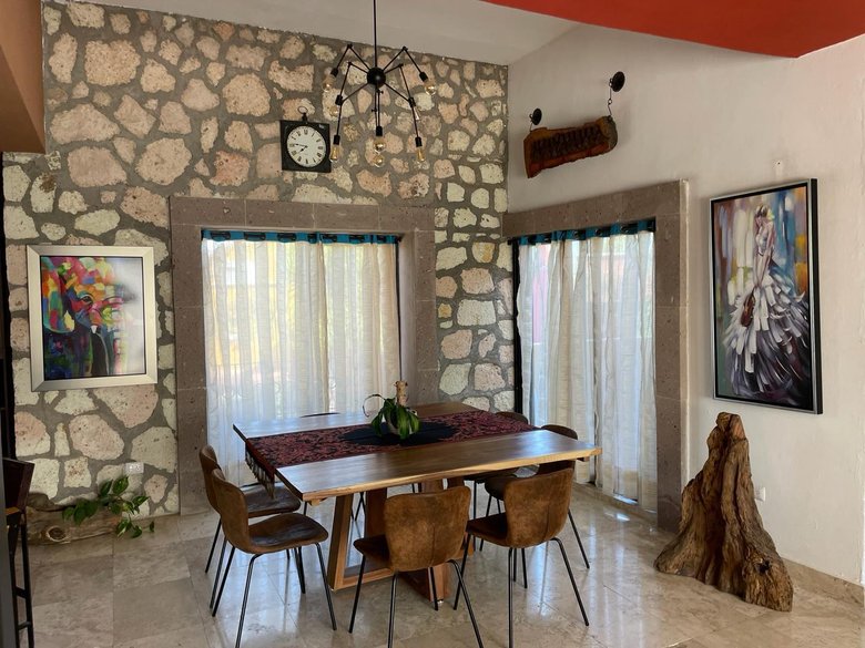 Bridge-Style Home El Secreto — 8 photos
