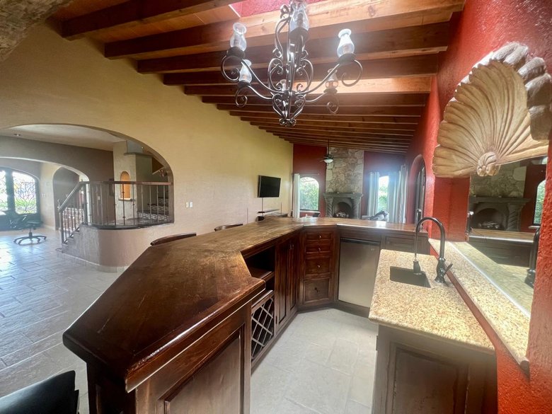 Casa Mariposa in Rancho Los Labradores — 6 photos