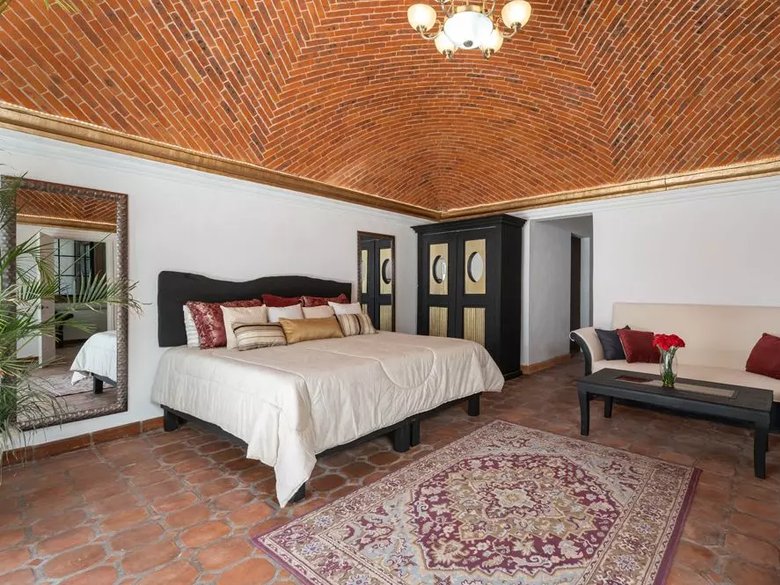 Villa Escondida — 6 photos