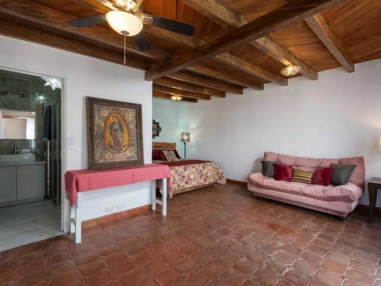 Villa Escondida — 2 photos