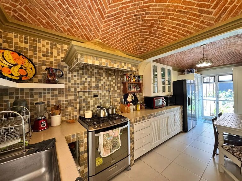 Privada las fuentes Atascadero — 11 photos