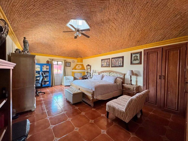 Privada las fuentes Atascadero — 24 photos