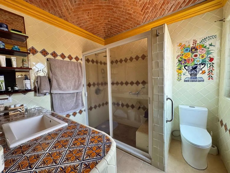 Privada las fuentes Atascadero — 8 photos