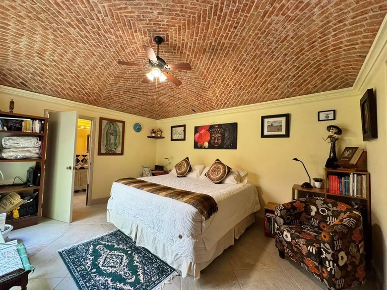 Privada las fuentes Atascadero — 12 photos