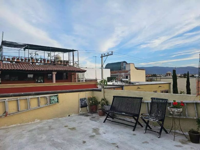 Dos Casas En Una — 12 photos