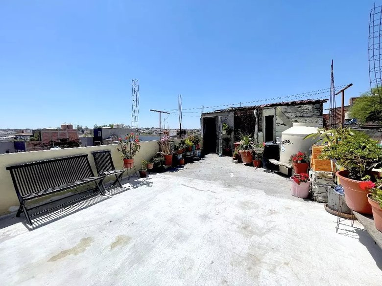 Dos Casas En Una — 10 photos