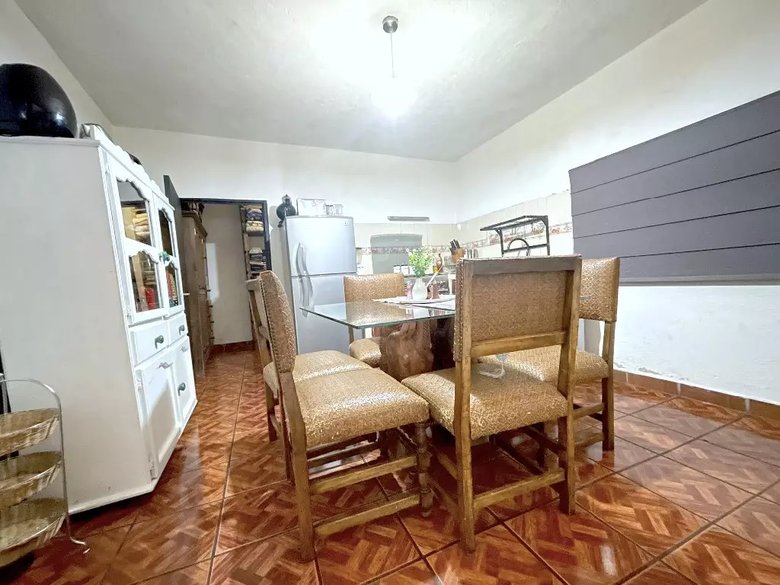 Dos Casas En Una — 13 photos