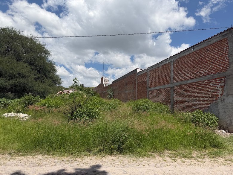 Lote Sol Y Sombra — 2 photos