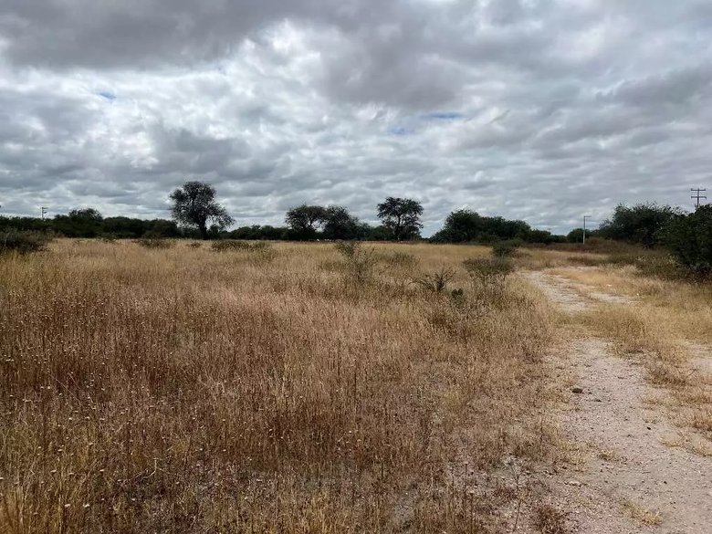 Lote Terra — 2 photos