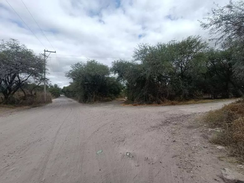Lote Terra — 3 photos