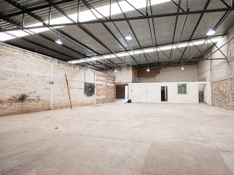 Lote Clevia 9 — 2 photos