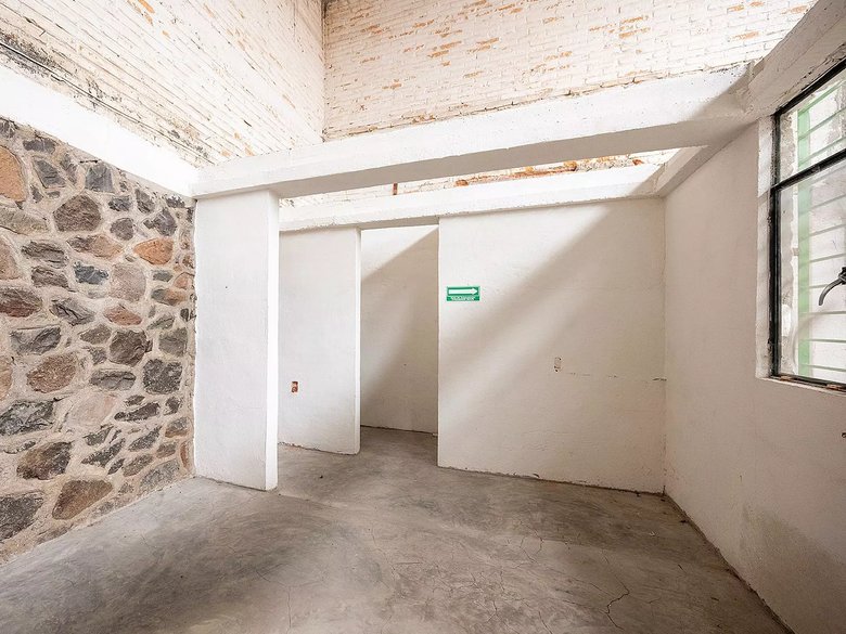 Lote Clevia 9 — 4 photos