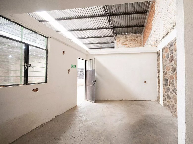 Lote Clevia 9 — 5 photos