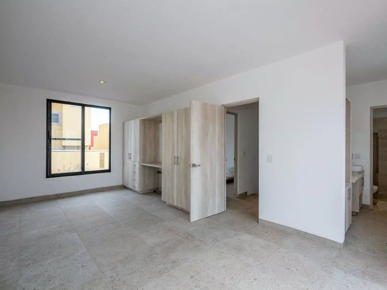 Casa dorada — 2 photos