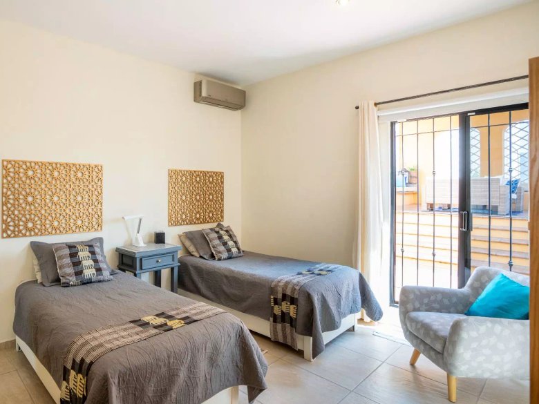 Casa Olivar — 3 photos