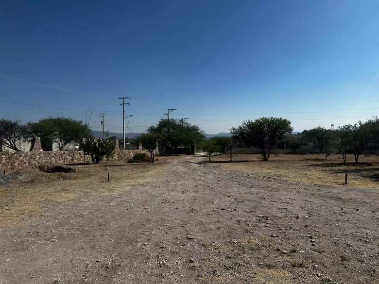 Terreno para aguas termales en La Cieneguita — 9 fotos
