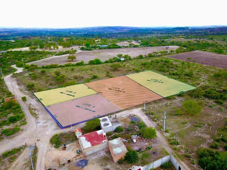 Terreno para aguas termales en La Cieneguita — 1 fotos