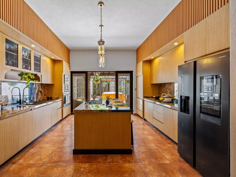 Casa Mezquite — 10 photos