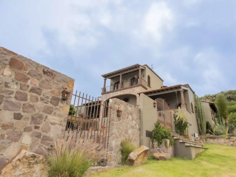 Residencia Horizontes Santa Matilde — 13 photos