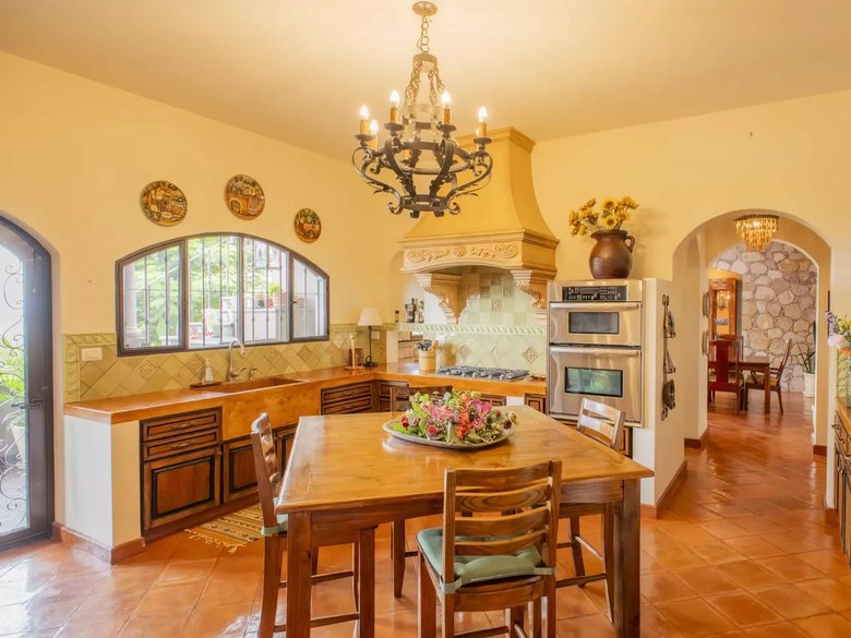 Residencia Horizontes Santa Matilde — 4 photos