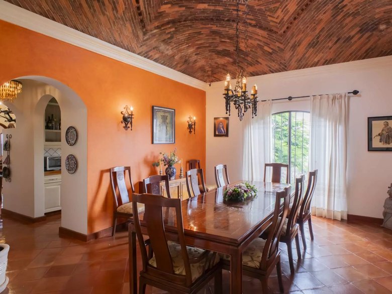 Residencia Horizontes Santa Matilde — 2 photos