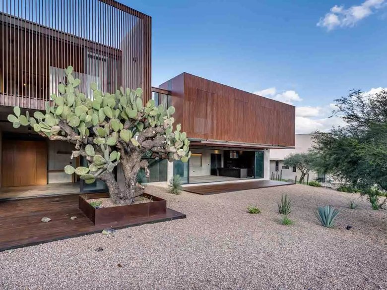 Casa Estrato — 14 photos