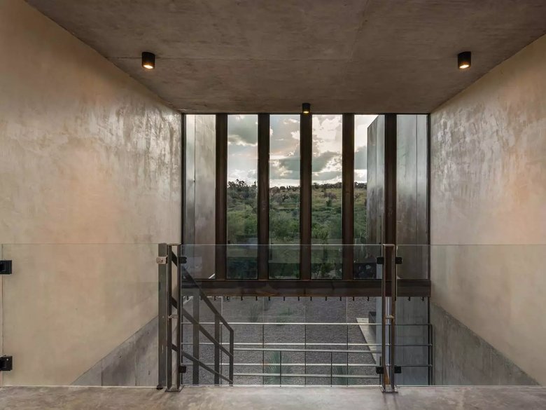 Casa Estrato — 18 photos