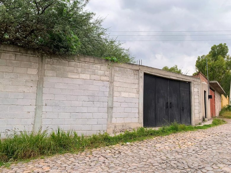 Lote Cieneguita Baños — 8 photos