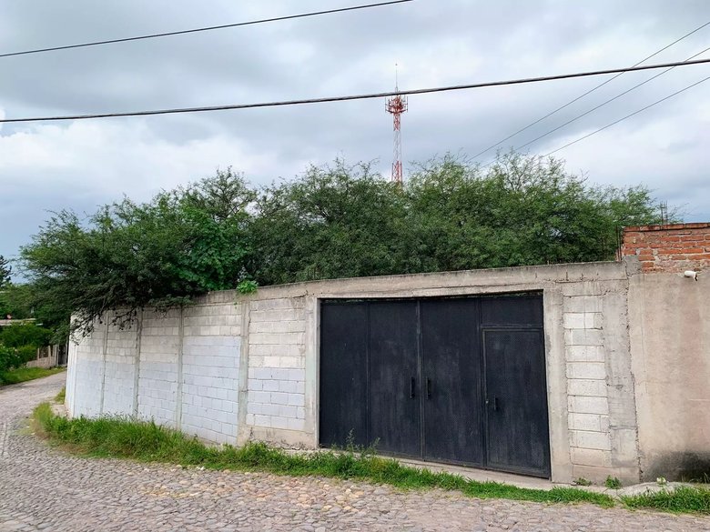 Lote Cieneguita Baños — 2 photos