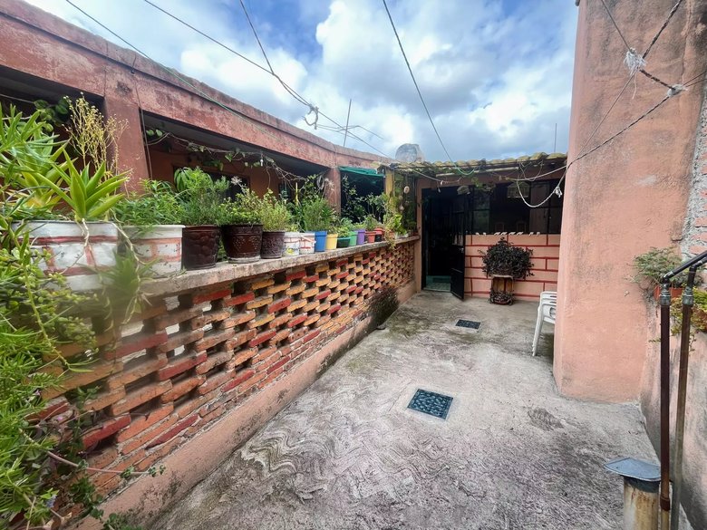 Calzada de La luz 71 — 21 photos
