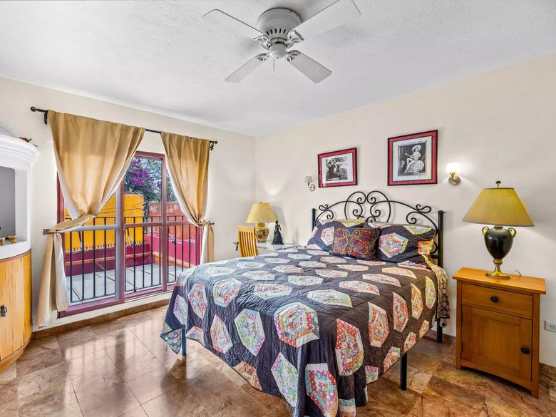 Casa Ave — 18 photos