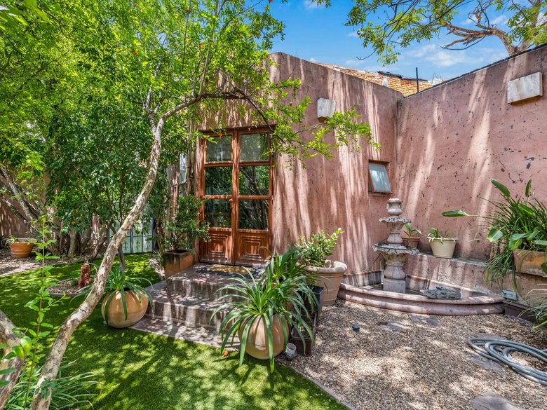 Casa Ave — 14 photos