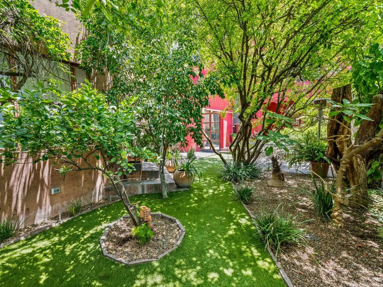 Casa Ave — 2 photos