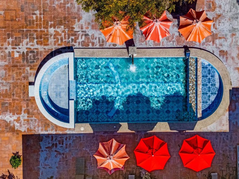 Casa Crisanta — 20 photos