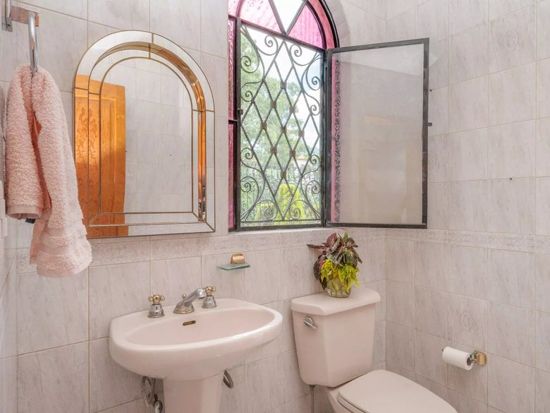 Casa de Las Fuentes — 9 photos