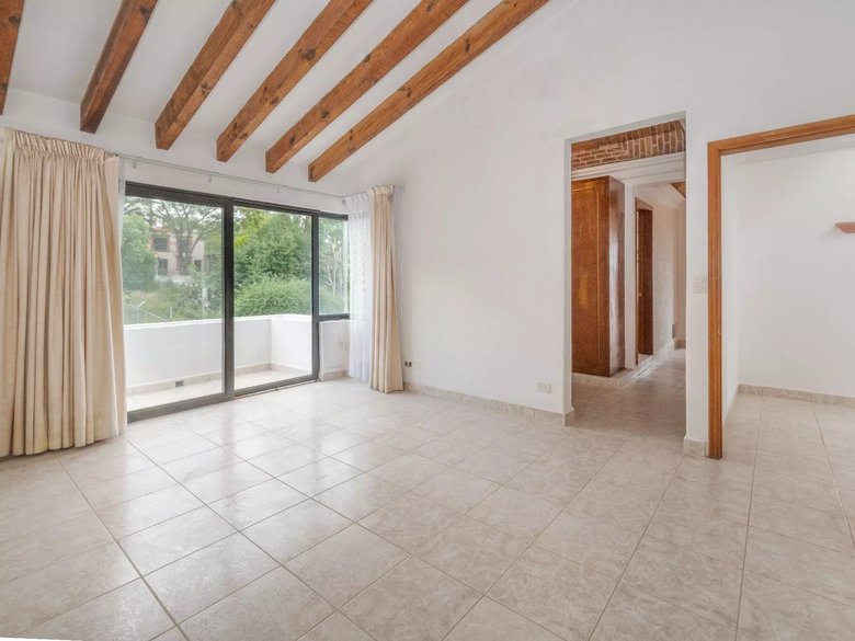 Casa de Las Fuentes — 18 photos