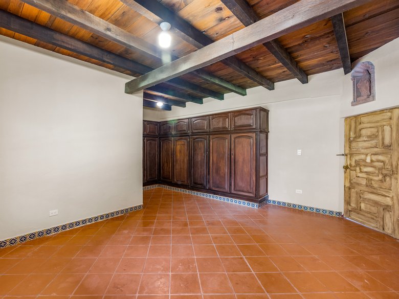 Casa de Los Arcos — 14 photos
