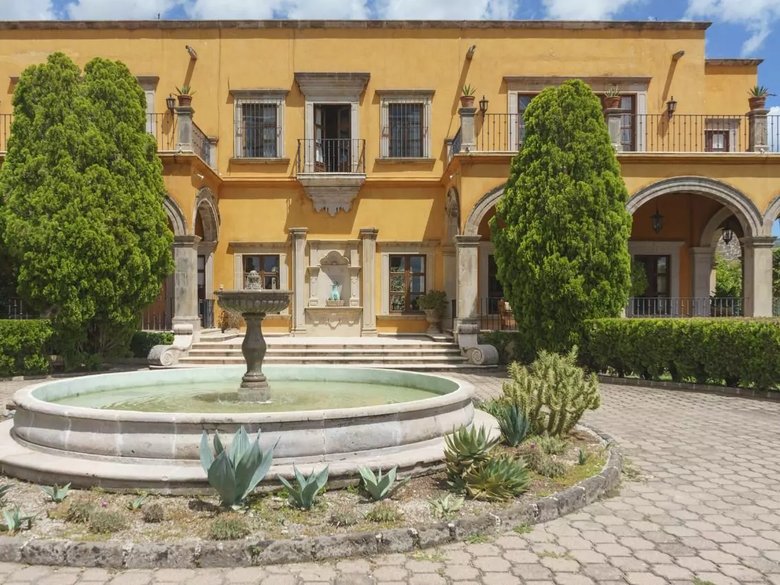 Hacienda Casuso — 24 photos