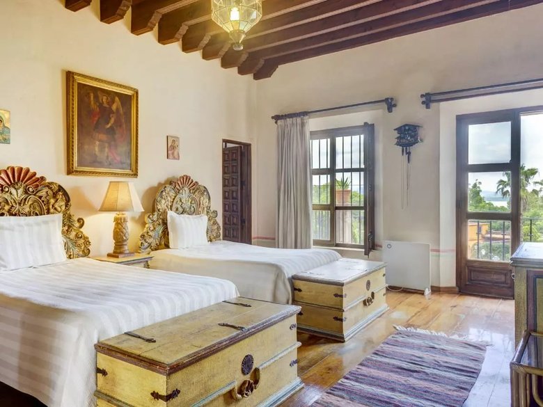 Hacienda Casuso — 13 photos