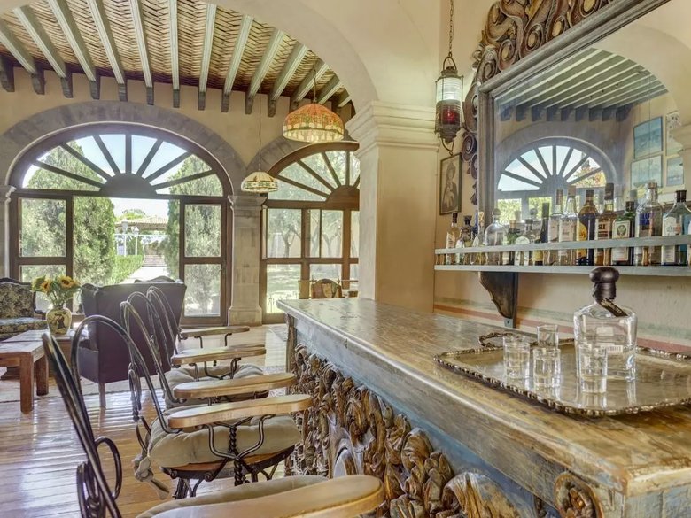 Hacienda Casuso — 5 photos
