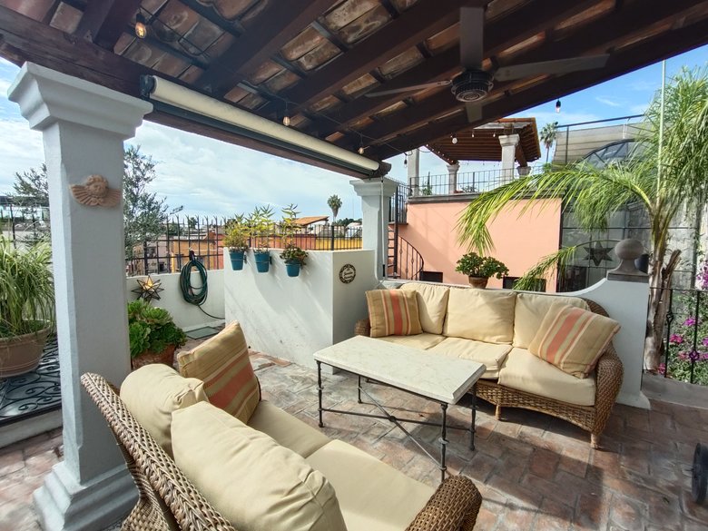 Casa del Angel — 21 photos