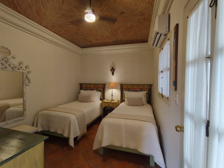 Casa del Angel — 19 photos