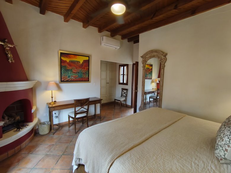 Casa del Angel — 16 photos