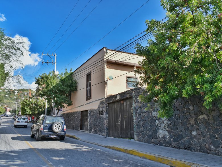 Casa 5 de Mayo — 50 photos